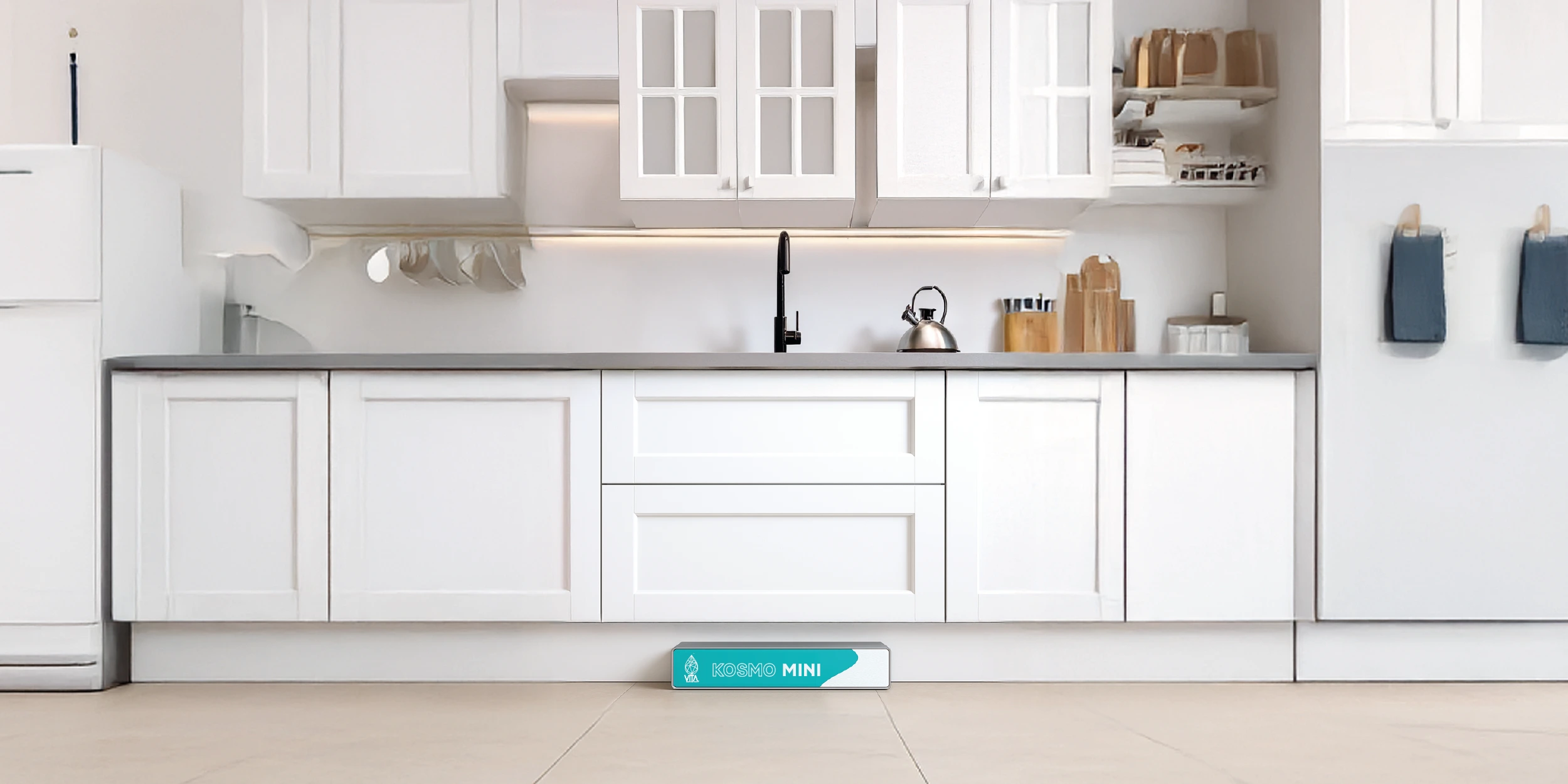 Depuratore osmosi inversa sottozoccolo Kosmo Mini installato in cucina